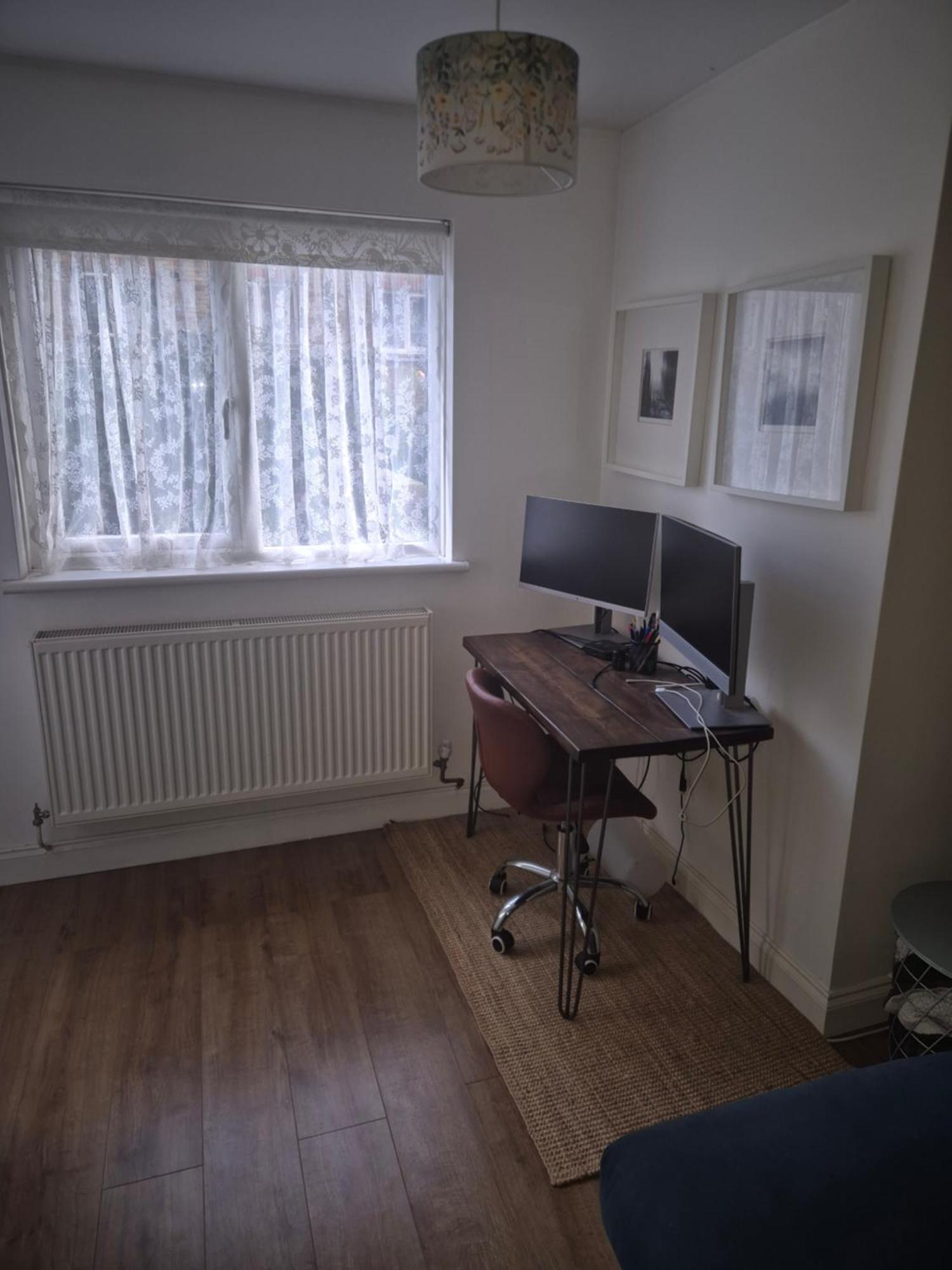 Luxury One Bedroom Flat London Exterior photo
